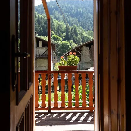 Nella Tranquillita Di Vieyes Сasa de vacaciones Aymavilles